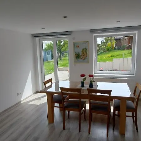 アパート Traumblick Suedpfalz ブルルヴァイラー